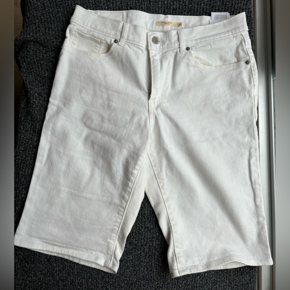 Levi’s BERMUDA WOMEN'S SHORTS Size 30 - Picture 5 of 10